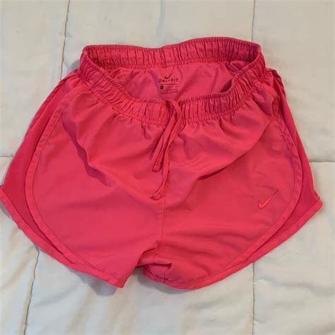 nike shorts damen neon pink|Nike shorts neon men.